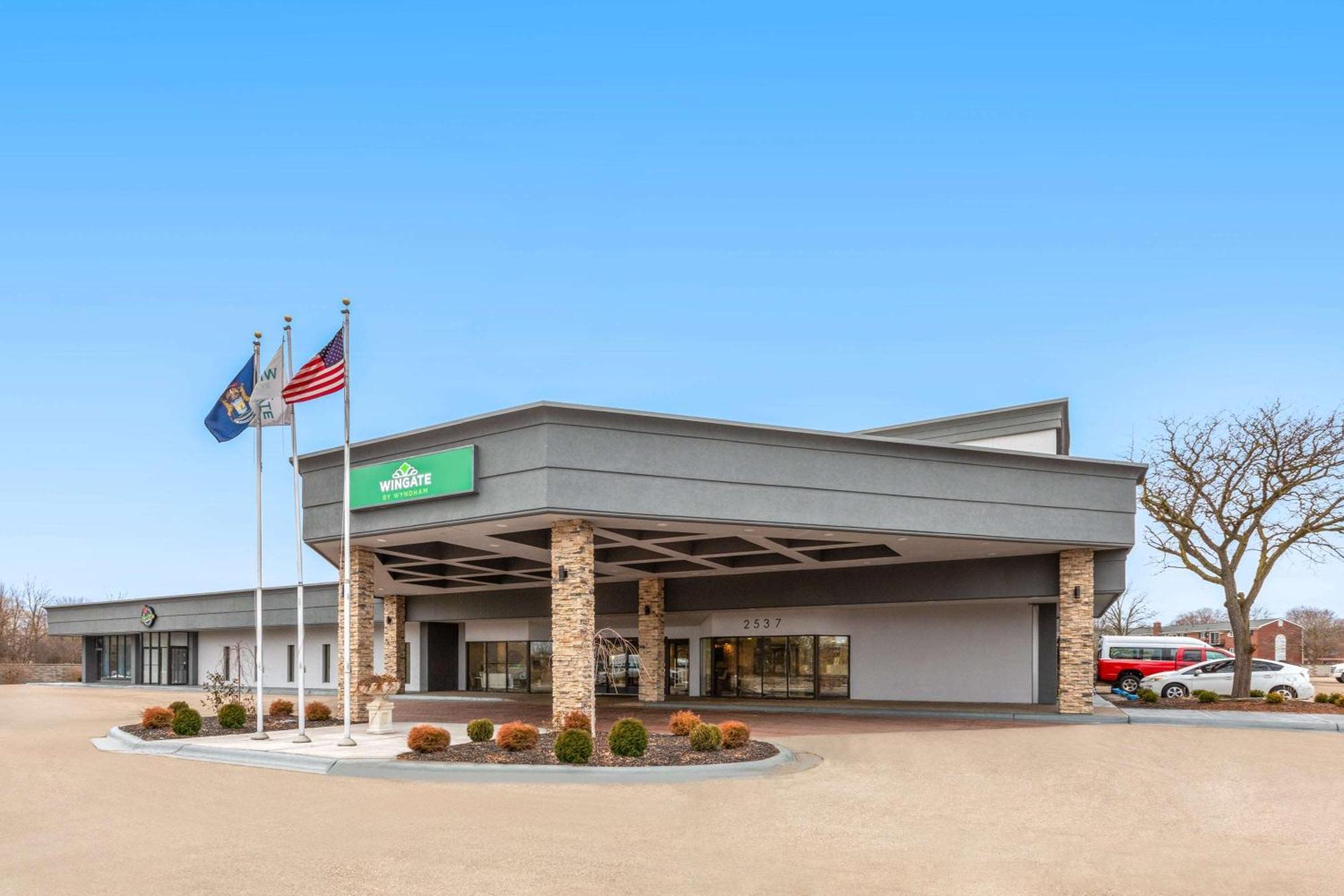 Hotel Wingate By Wyndham Troy Exterior foto